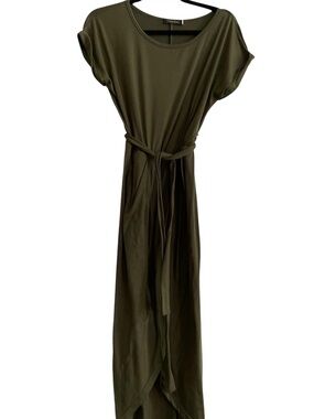 Belted Maxi Dress with Short Sleeves